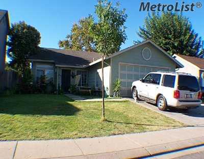 1548 Dezzani Ln, Modesto, CA 95358 photo 1