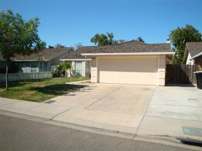 1925 Bailey Dr, Modesto, CA 95355 photo 2