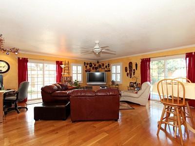 3116 Londonderry Rd, Modesto, CA 95350 photo 2