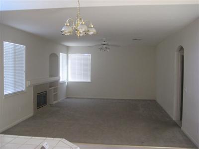4104 Discovery Ct, Modesto, CA 95356 photo 2