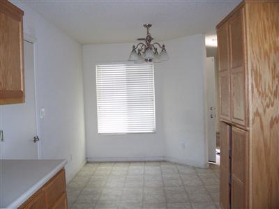 329 Lukas St, Turlock, CA 95380 photo 4