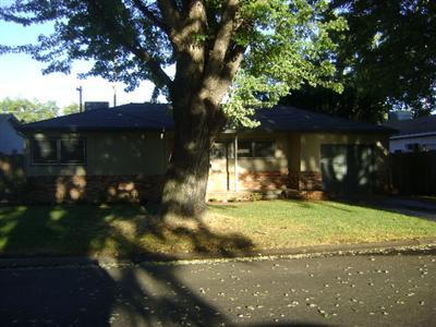 1636 Carlton Ave, Modesto, CA 95350 photo 1