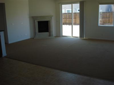 301 Durer Dr, Patterson, CA 95363 photo 4