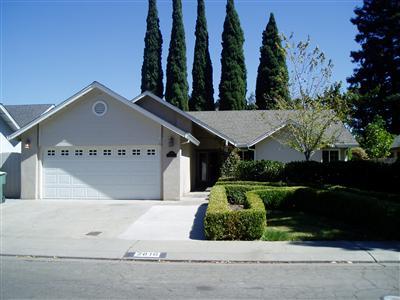 2816 Jahrom Ln, Modesto, CA 95355 photo 1