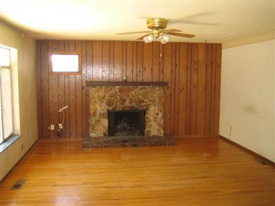706 S Crescent Ave, Lodi, CA 95240 photo 3