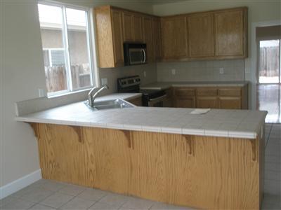 866 Miraggio Dr, Patterson, CA 95363 photo 3