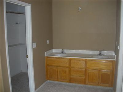 1705 Couchman Ln, Modesto, CA 95355 photo 4
