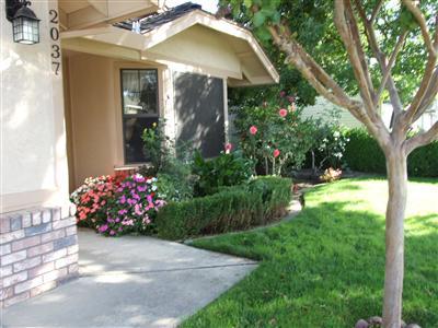 2037 Sheldon Dr, Modesto, CA 95350 photo 2
