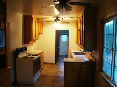 1549 Lynn Ave, Modesto, CA 95358 photo 2