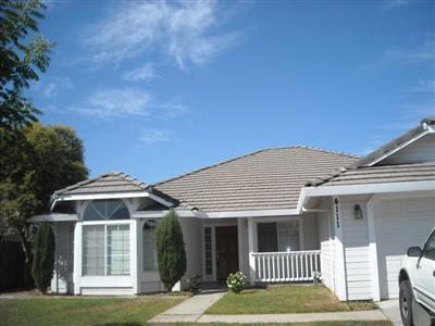 4111 Summerfield Dr, Turlock, CA 95382 photo 1