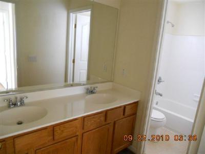 13248 Cedarbrook Way, Lathrop, CA 95330 photo 4