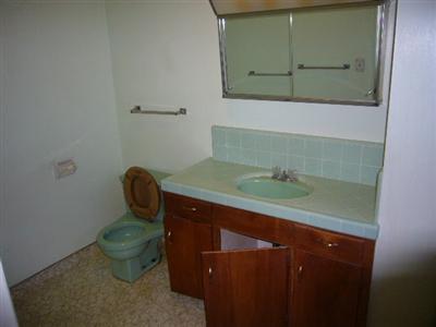 565 Meredith Ave, Gustine, CA 95322 photo 7