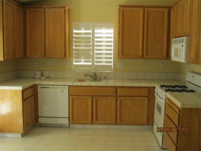 3252 Pepperridge Dr, Antelope, CA 95843 photo 3