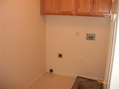 1014 Sparrow Hawk Ln, Patterson, CA 95363 photo 9