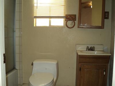 426 Oak St, Modesto, CA 95351 photo 11