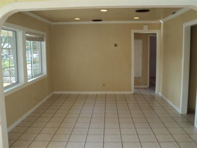 426 Oak St, Modesto, CA 95351 photo 3