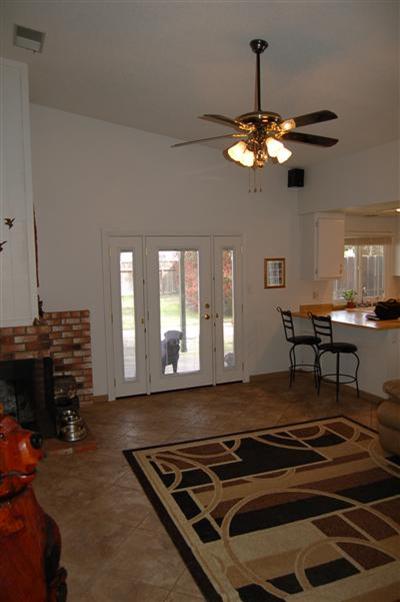 3225 Burnside Ave, Modesto, CA 95354 photo 3