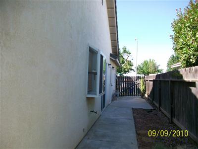 1972 Pebble Beach Dr, Merced, CA 95340 photo 4