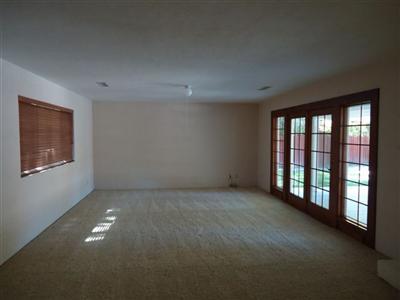 1215 Yale Ave, Modesto, CA 95350 photo 2