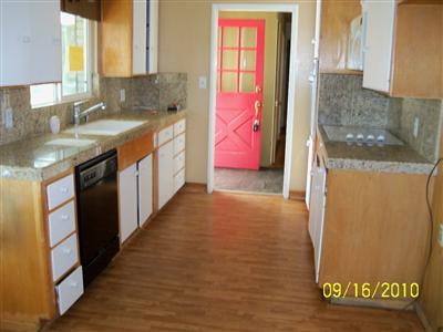 301 Bowen Ave, Modesto, CA 95350 photo 4