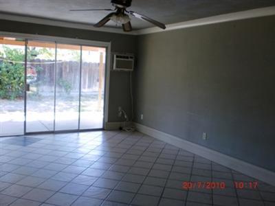 454 Elm Ave, Manteca, CA 95336 photo 2