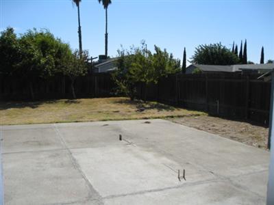 662 O St, Lathrop, CA 95330 photo 10