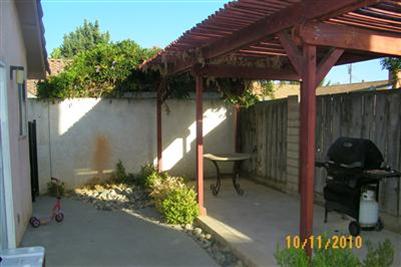3300 Suffolk Dr, Ceres, CA 95307 photo 9