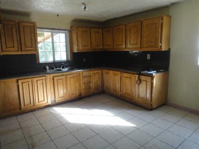 1620 Midway Ave, Modesto, CA 95358 photo 2
