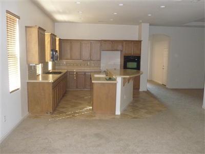 1004 Summer Ln, Patterson, CA 95363 photo 2