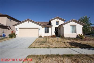 2208 Amber Leaf Ln, Ceres, CA 95307 photo 1