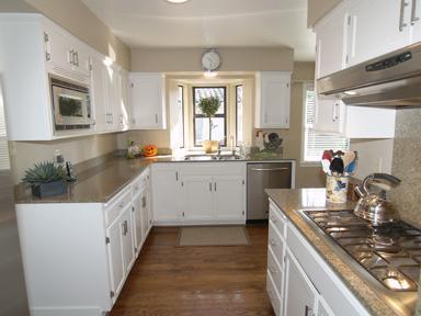 1305 Highland Dr, Modesto, CA 95354 photo 9