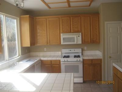 3800 Julene Dr, Modesto, CA 95357 photo 5