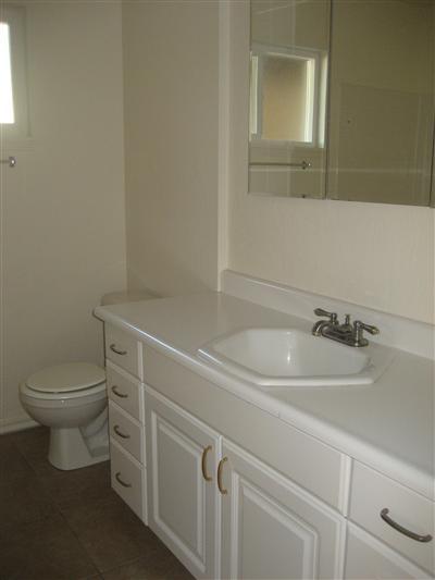 900 Bowen Ave, Modesto, CA 95350 photo 4