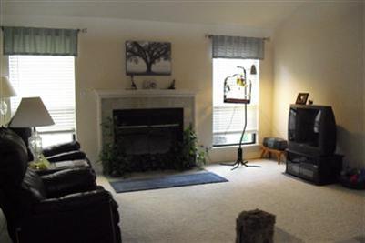 2409 Greenacre Ln, Modesto, CA 95355 photo 2