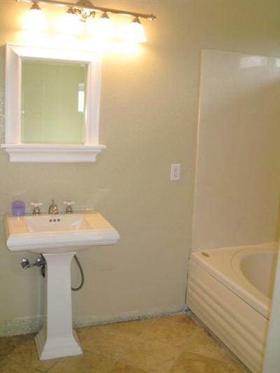 2700 Old River Ct, Tracy, CA 95377 photo 9