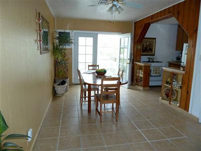 720 Herndon Rd, Modesto, CA 95351 photo 4