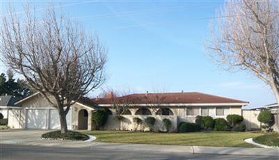 2813 Warwick Ln, Modesto, CA 95350 photo 1