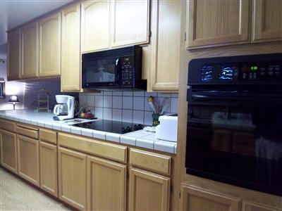 2813 Warwick Ln, Modesto, CA 95350 photo 2