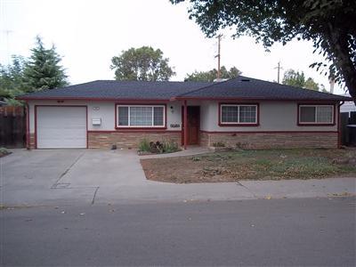 239 E Whittier Ave, Tracy, CA 95376 photo 1