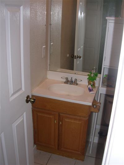 911 Robert Ave, Ripon, CA 95366 photo 9