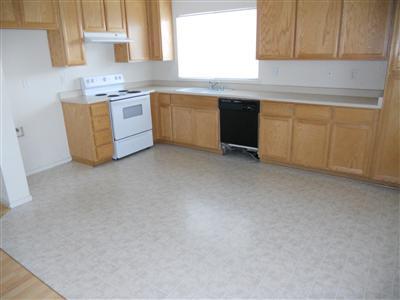 633 Suzanne Ct, Merced, CA 95341 photo 3