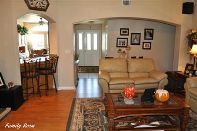 929 Corral Pl, Galt, CA 95632 photo 5
