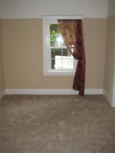 315 E Locust St, Lodi, CA 95240 photo 5