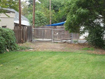 315 E Locust St, Lodi, CA 95240 photo 17