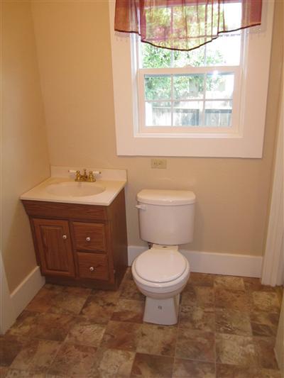 315 E Locust St, Lodi, CA 95240 photo 20