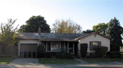 745 Howard St, Lodi, CA 95242 photo 1