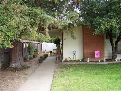 512 N Sunset Dr, Lodi, CA 95240 photo 2
