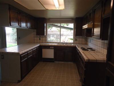 2716 Pridmore Ave, Modesto, CA 95355 photo 4