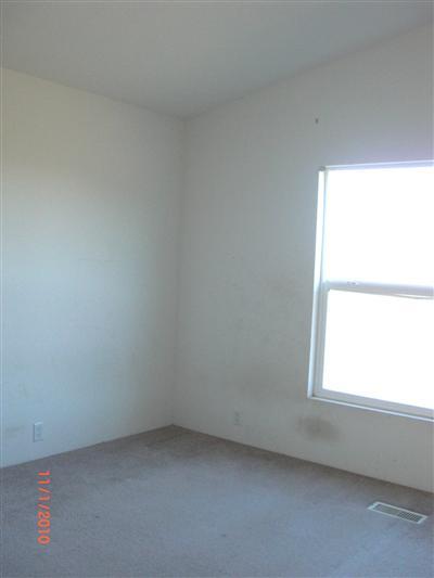 13071 E Diamond Ln, Lodi, CA 95240 photo 4