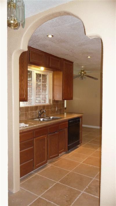 1660 Shirley Ct, Modesto, CA 95358 photo 3